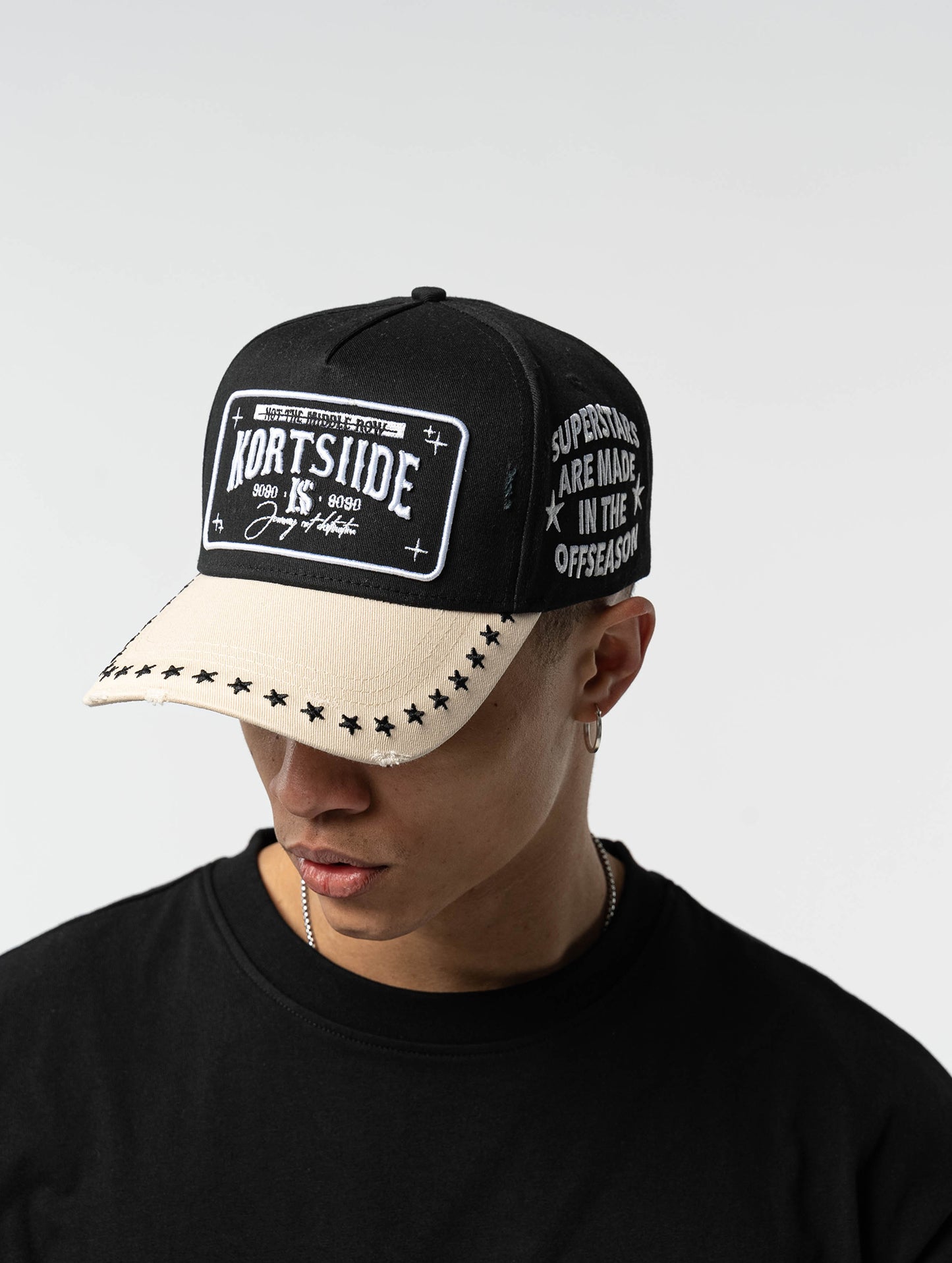 SUPERSTAR CAP  | BLACK & BEIGE